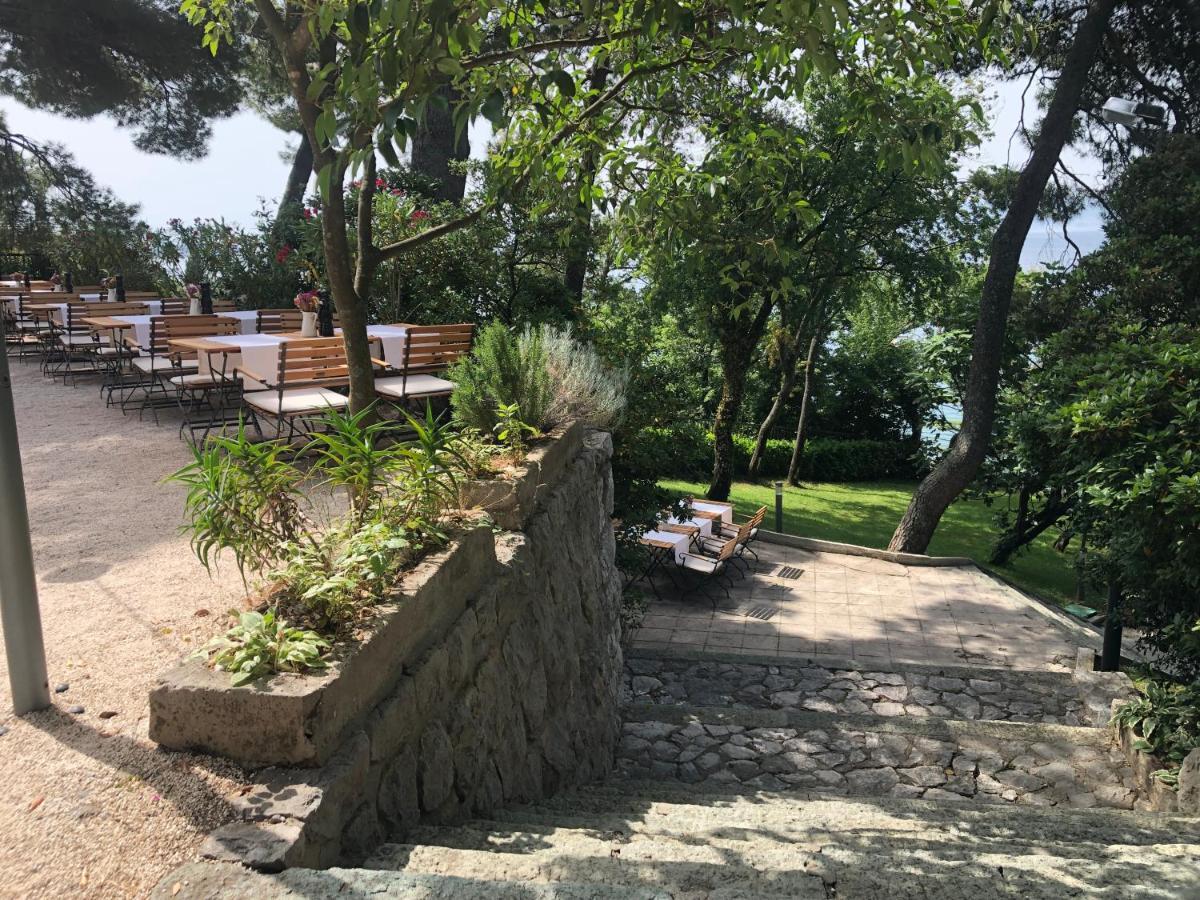 La Villa - Beach House & Rooms Crikvenica Exteriör bild